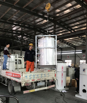 CHINA Instalación fácil encendida vertical del alto rendimiento de la caldera de agua caliente de la hornilla de residuo proveedor